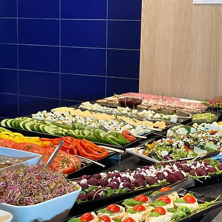 B&B Hotel Warszawa-Okecie-2